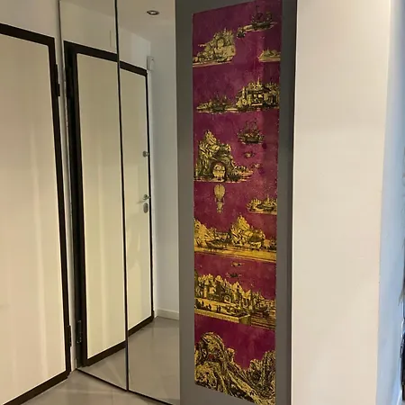 Central Apartment *